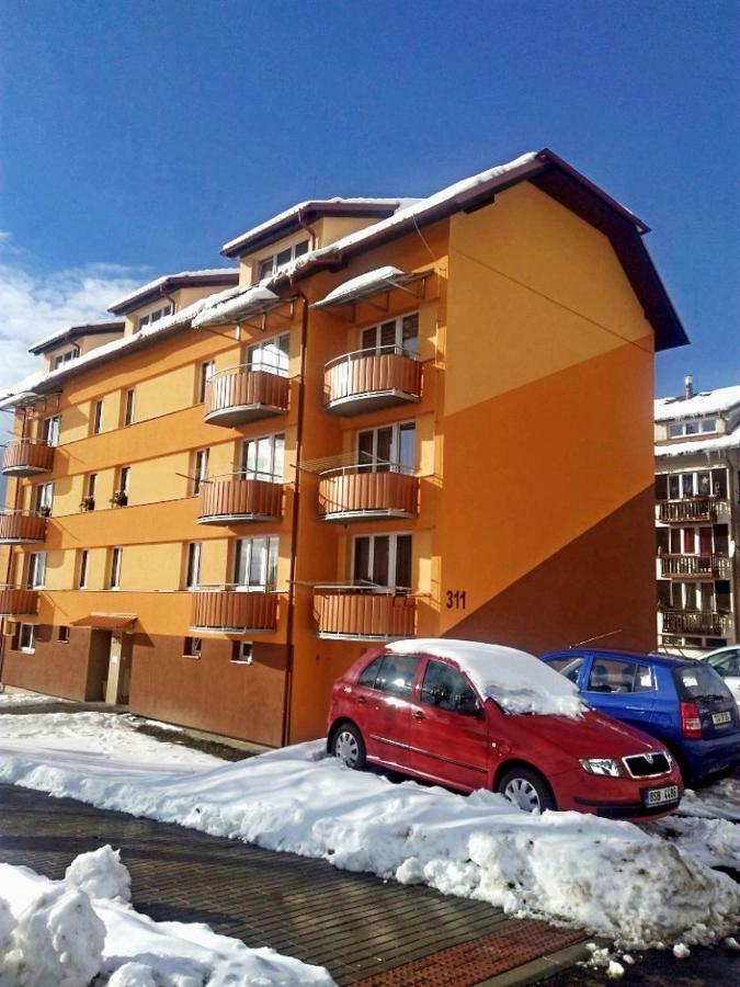 Lentilka Apartment Horni Plana Luaran gambar